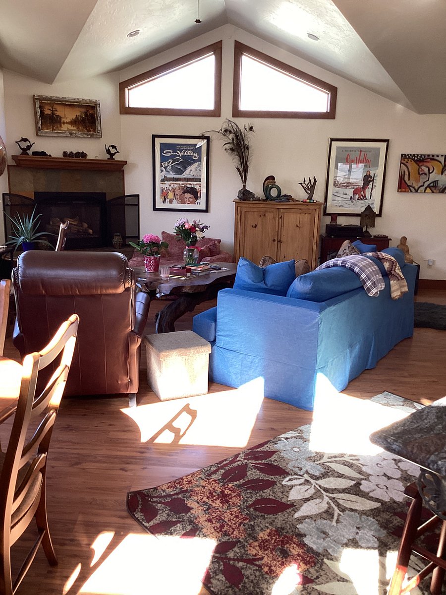 Furnished Finder property 360651_1 photo 9