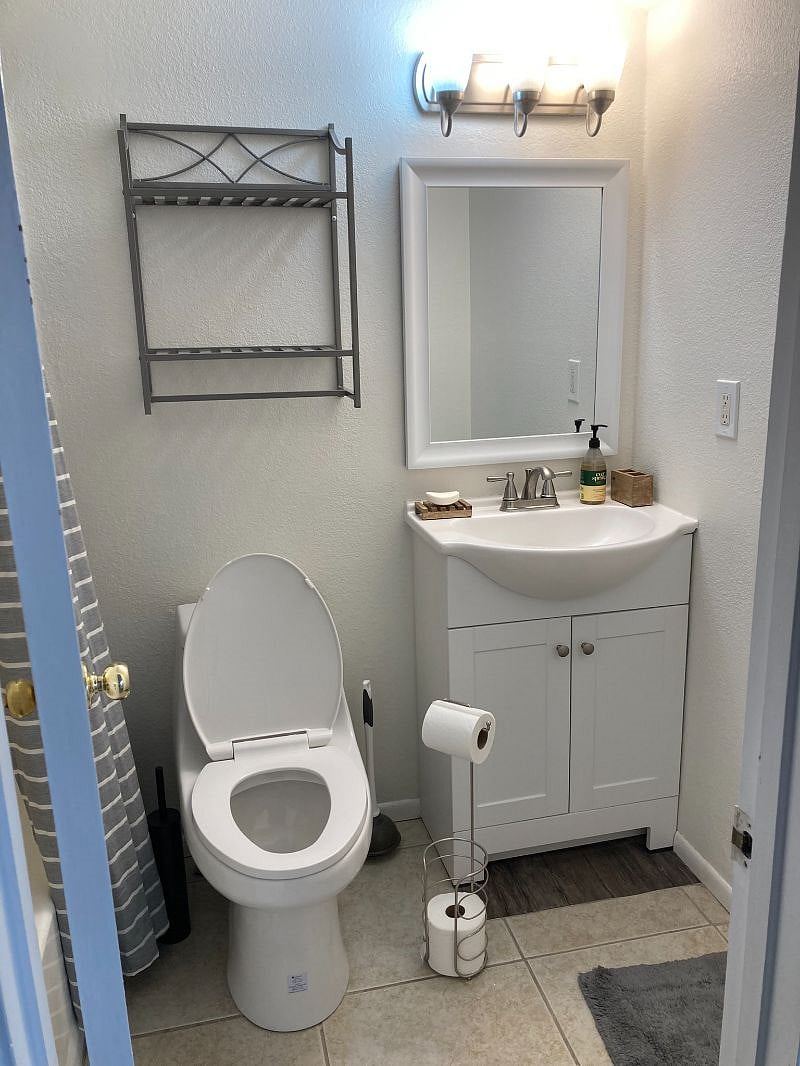 Furnished Finder property 360655_1 photo 16