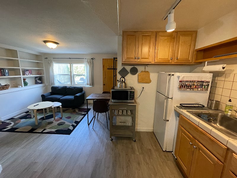 Furnished Finder property 360671_1 photo 9