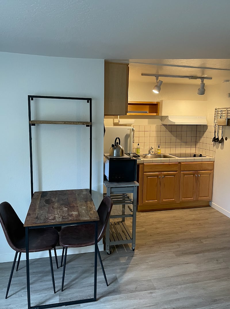 Furnished Finder property 360671_1 photo 6