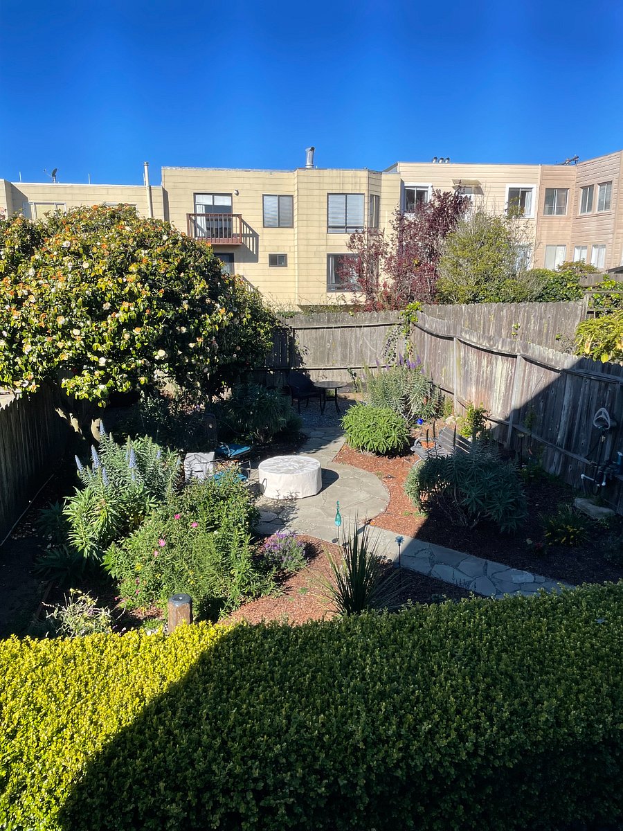 Furnished Finder property 360671_2 photo 20