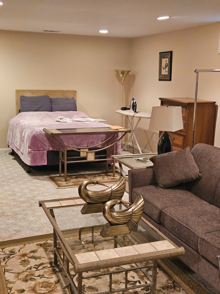 Furnished Finder property 360681_1 photo 21