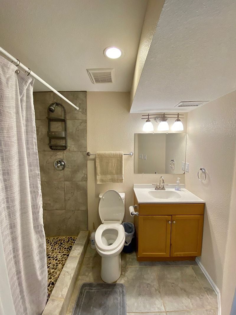 Furnished Finder property 360694_1 photo 7