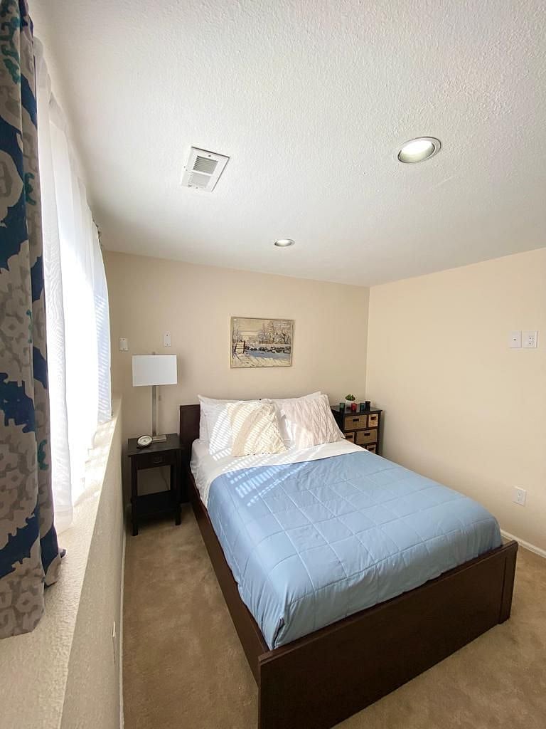 Furnished Finder property 360694_1 photo 8