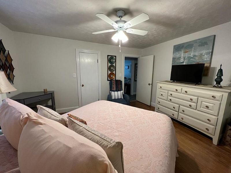 Furnished Finder property 360700_1 photo 3