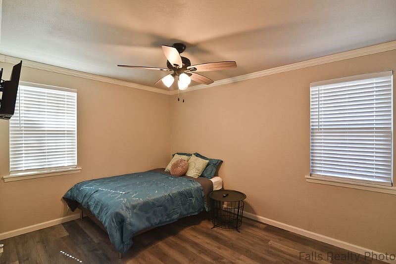 Furnished Finder property 360723_1 photo 8