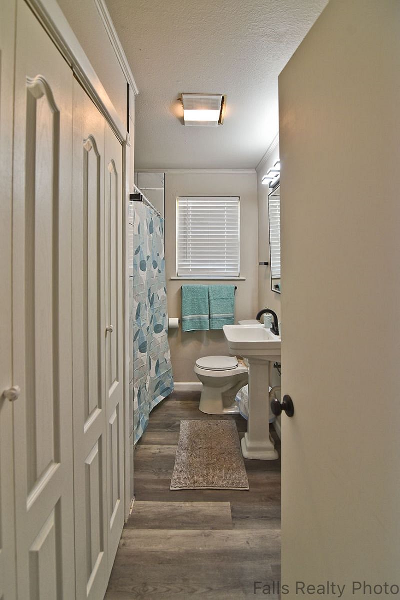 Furnished Finder property 360723_1 photo 6