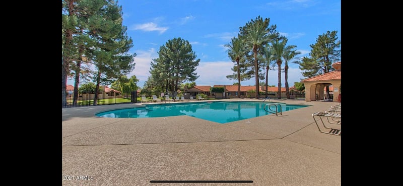 Large pool - heated in the winter months