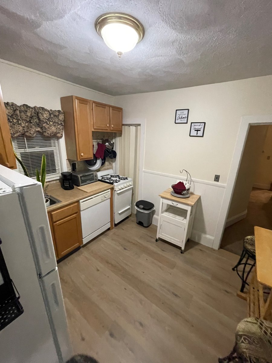 Furnished Finder property 360747_1 photo 3