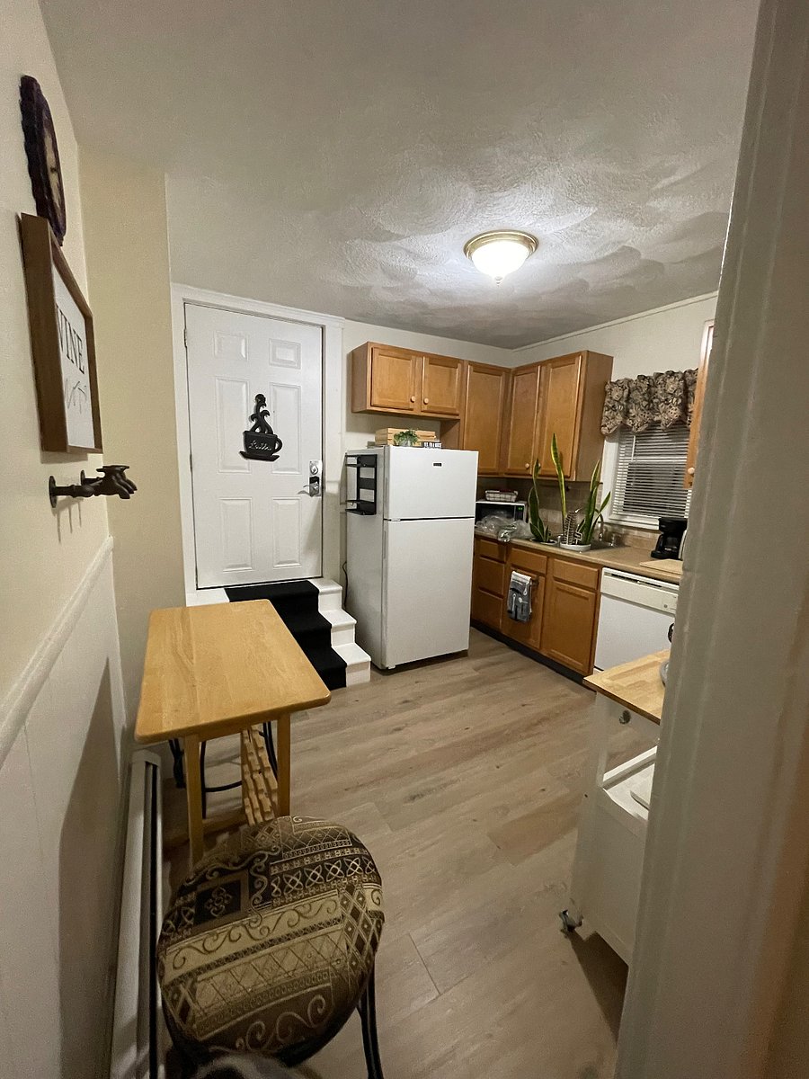Furnished Finder property 360747_1 photo 4