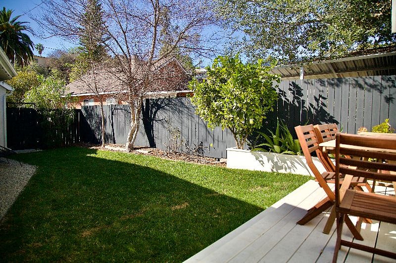 Furnished Finder property 360780_1 photo 3
