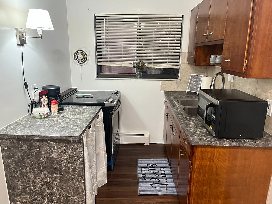 Furnished Finder property 360789_2 photo 3