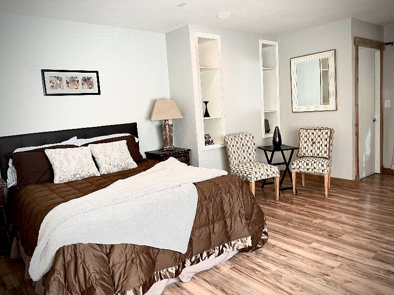 Furnished Finder property 360791_1 photo 8