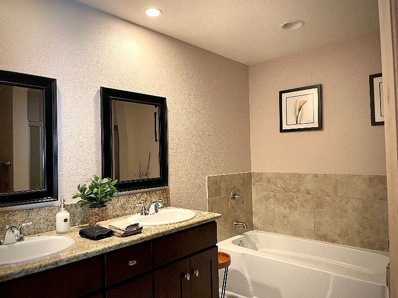 Furnished Finder property 360791_1 photo 9