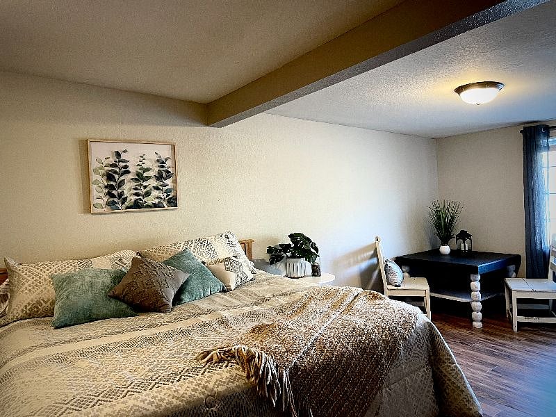 Furnished Finder property 360791_1 photo 17