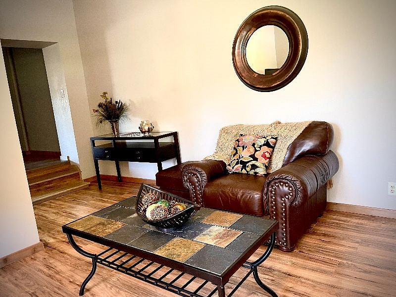 Furnished Finder property 360791_1 photo 24