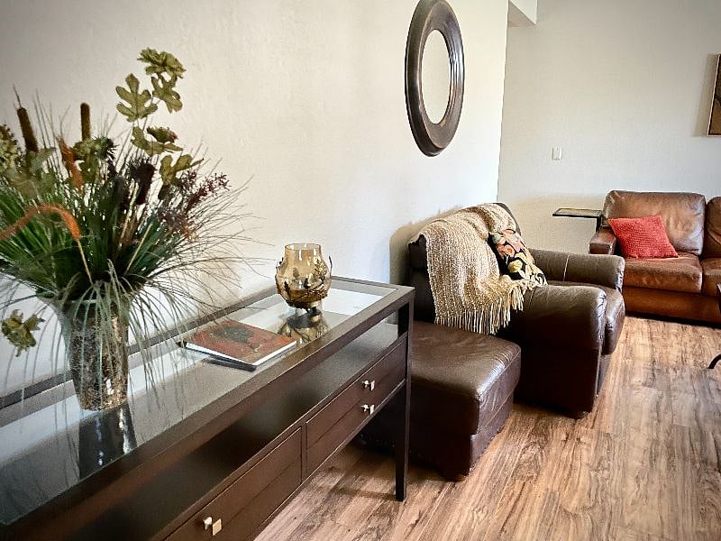 Furnished Finder property 360791_1 photo 26