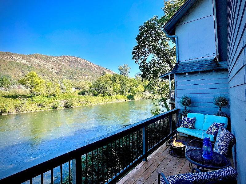 Furnished Finder property 360791_1 photo 28