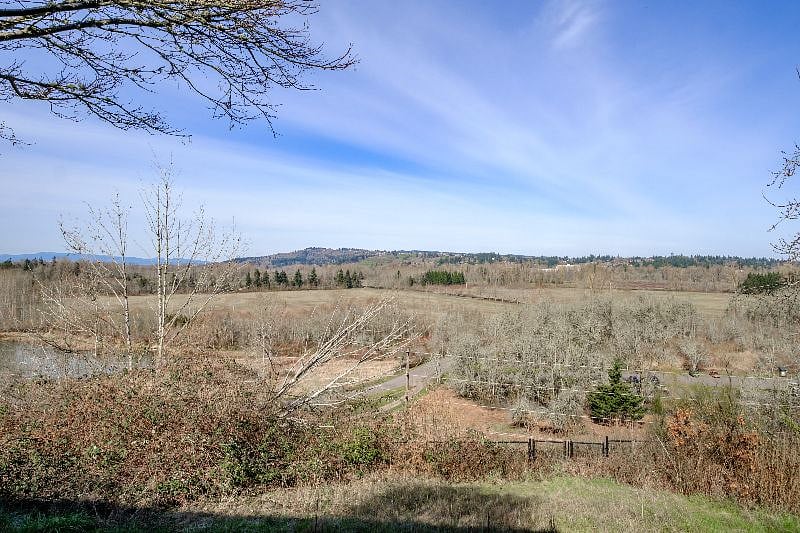 Furnished Finder property 360840_1 photo 16