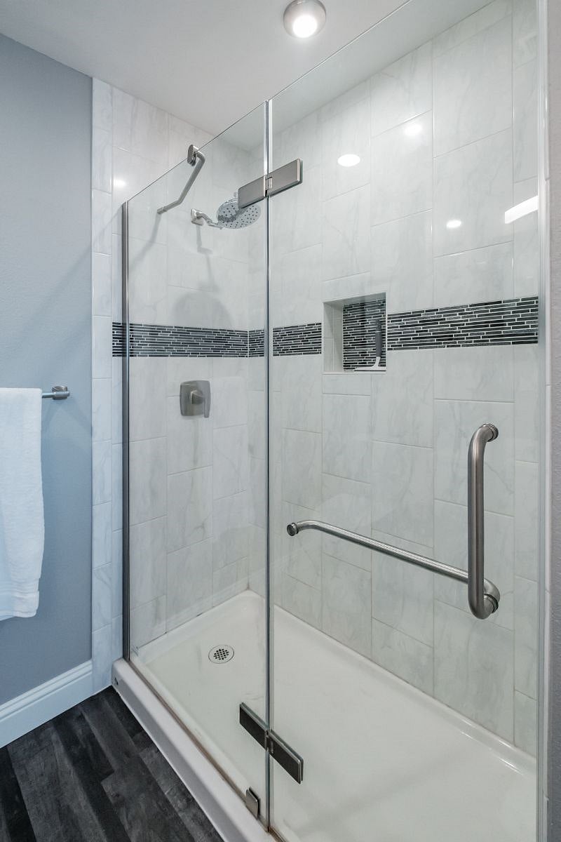 Furnished Finder property 360840_1 photo 25