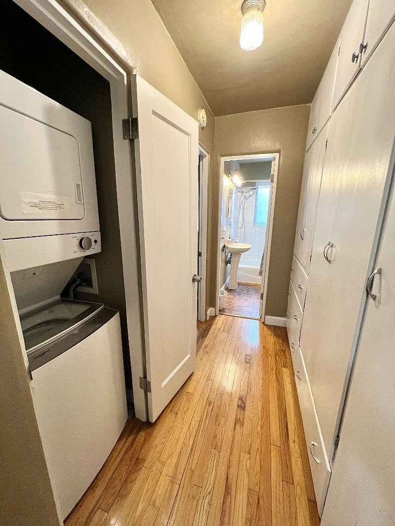 Furnished Finder property 360886_2 photo 10
