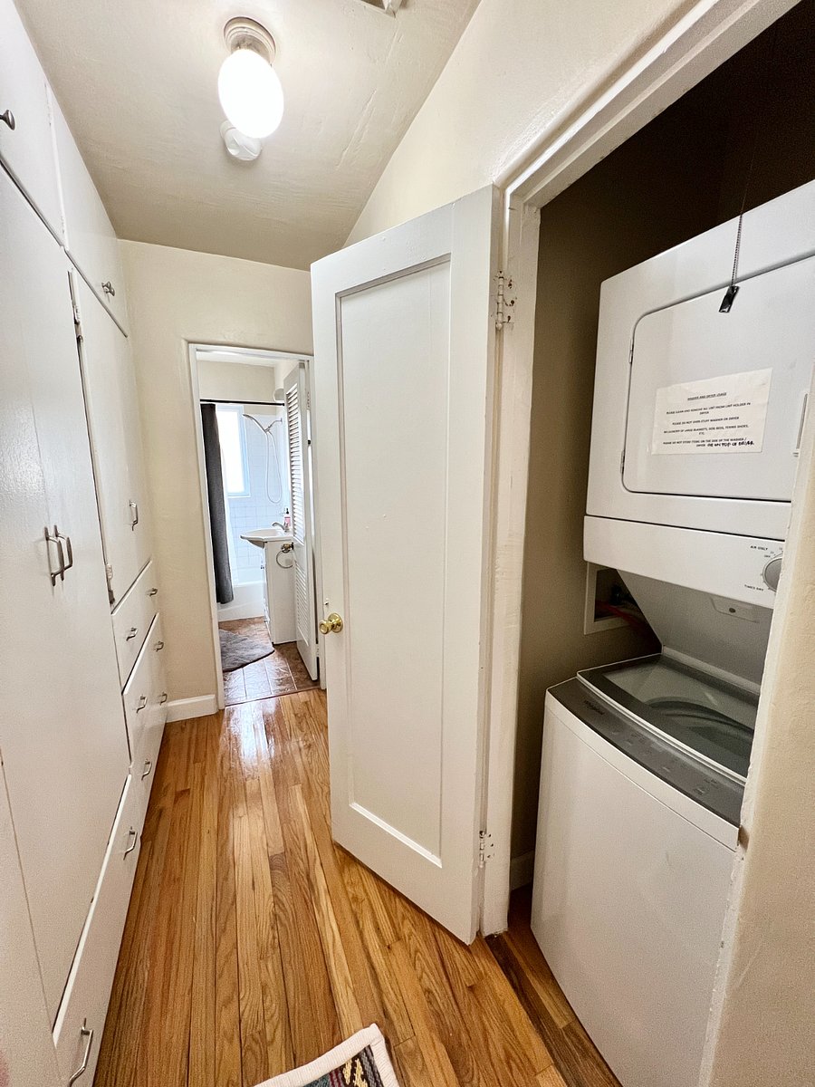 Furnished Finder property 360886_2 photo 35