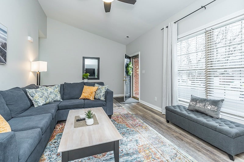 Furnished Finder property 360903_1 photo 5
