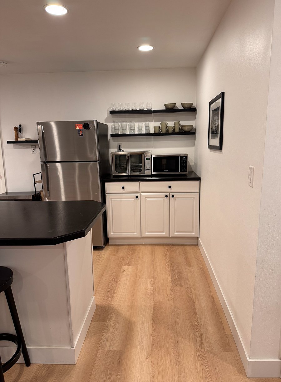 Furnished Finder property 360932_1 photo 6