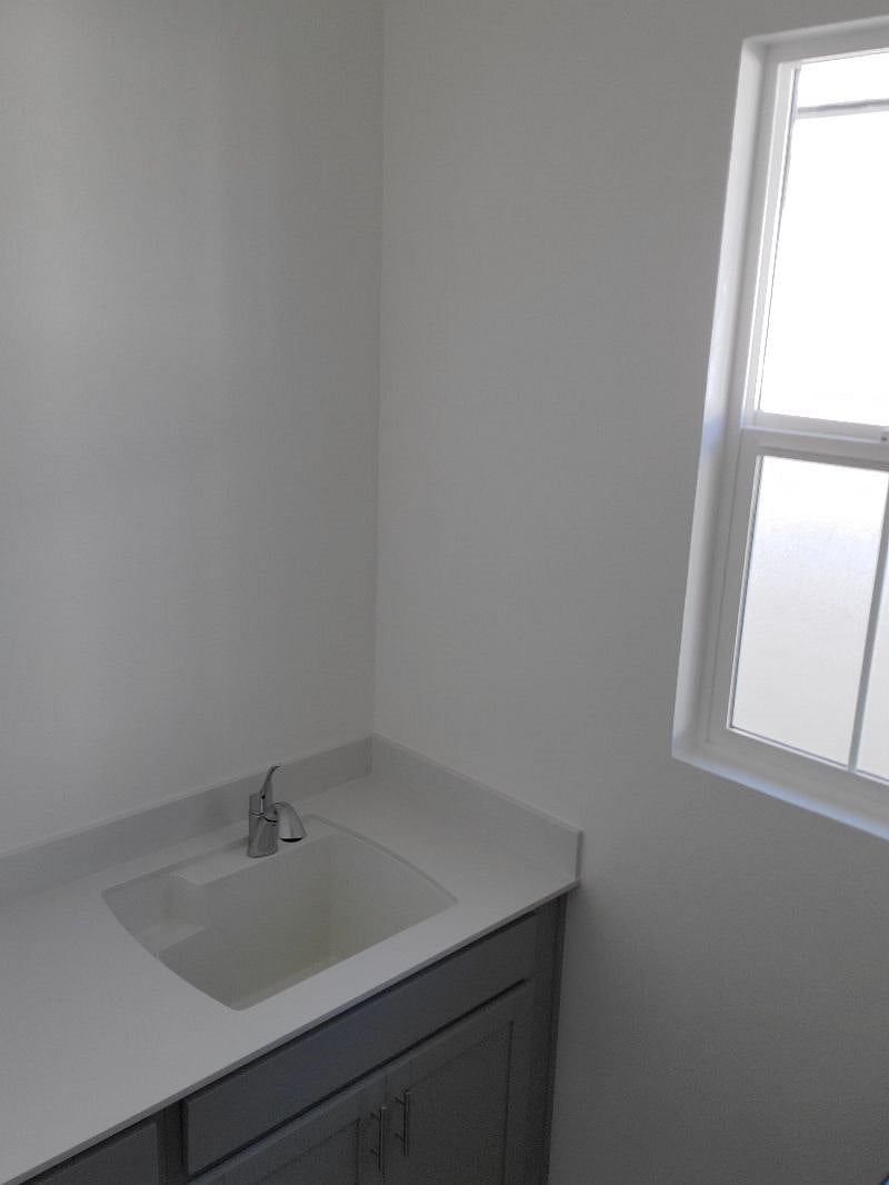 Furnished Finder property 360933_1 photo 8