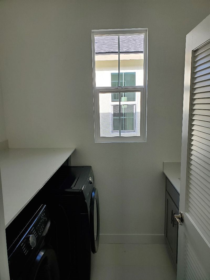 Furnished Finder property 360933_1 photo 9