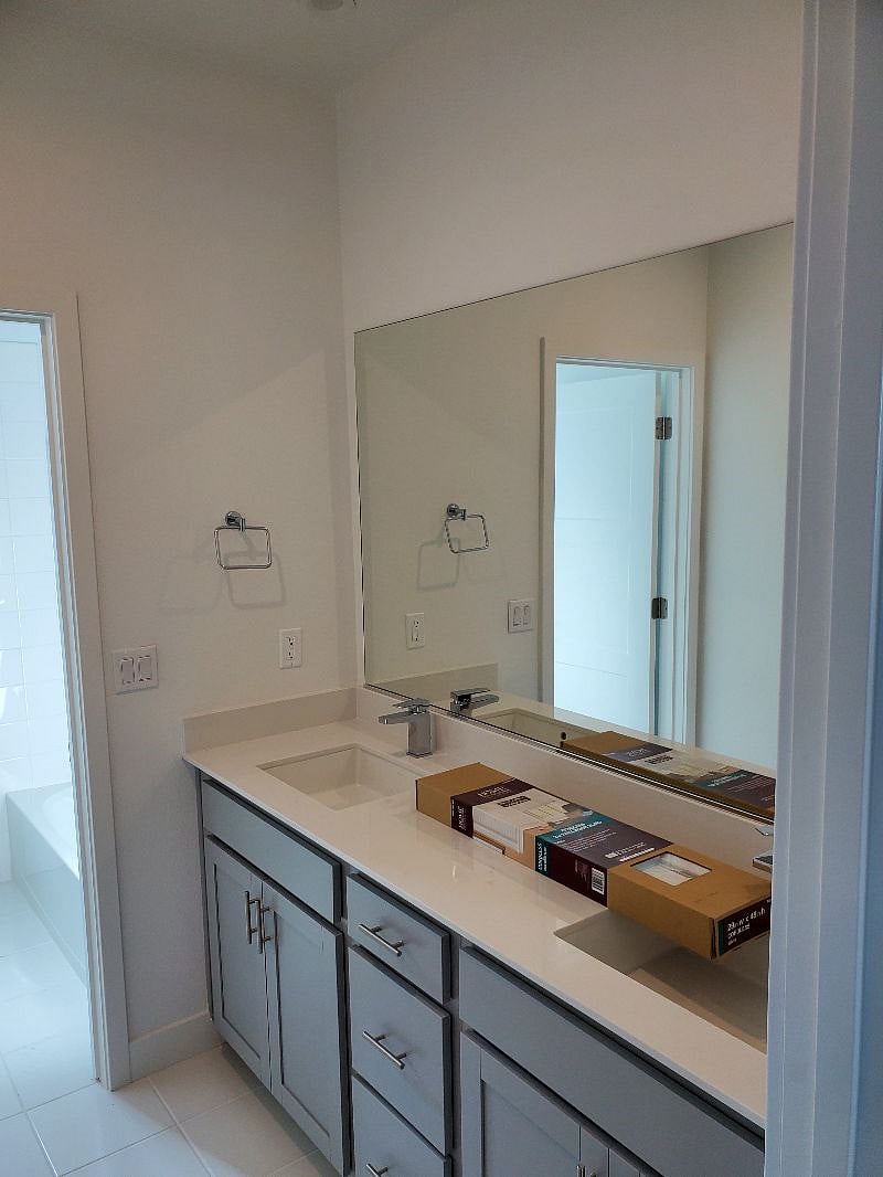 Furnished Finder property 360933_1 photo 11