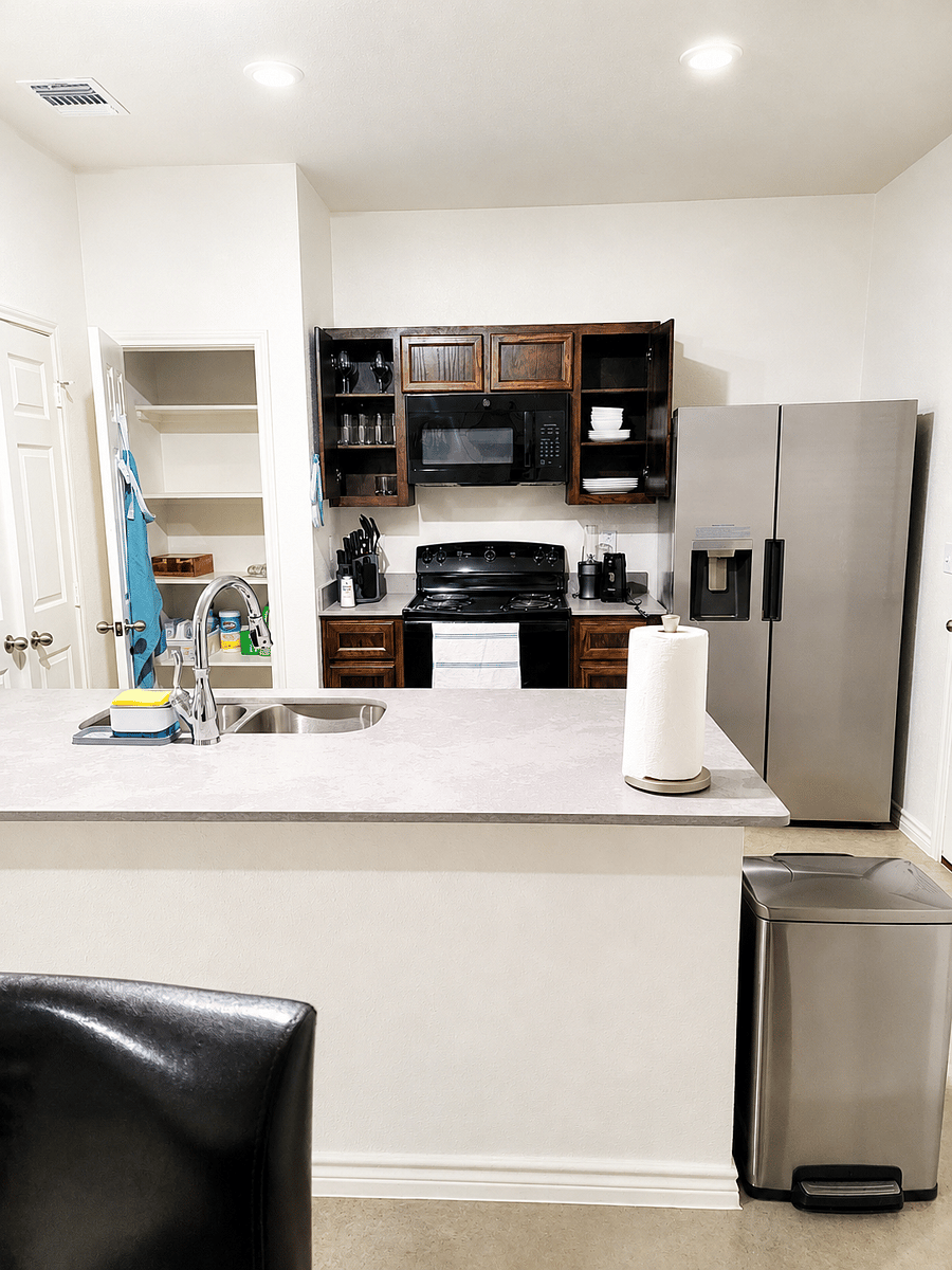 Furnished Finder property 360941_1 photo 4