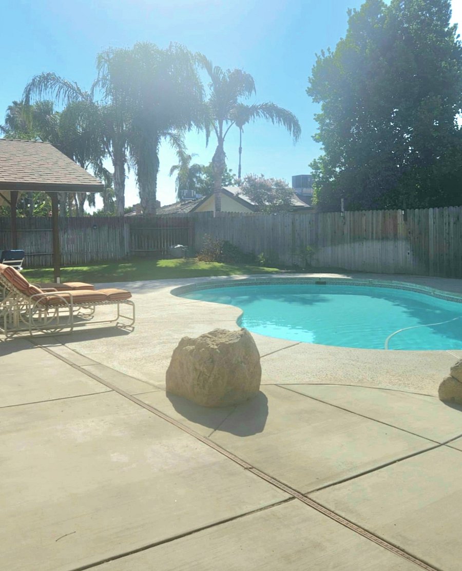 Furnished Finder property 360963_1 photo 23