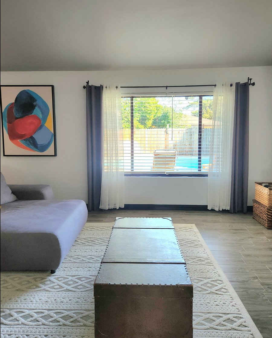 Furnished Finder property 360963_1 photo 4