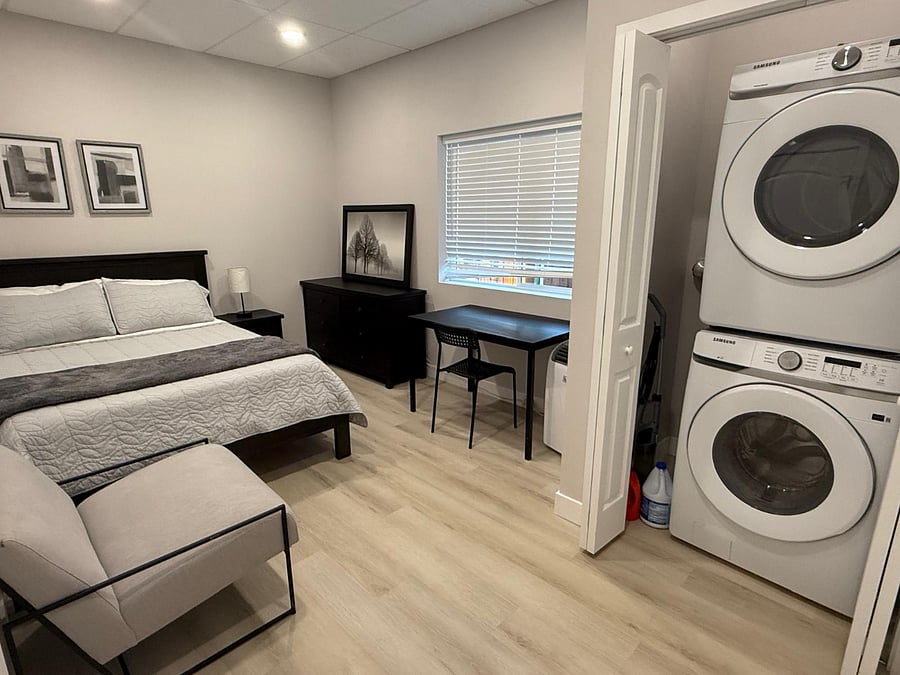 Furnished Finder property 360994_3 photo 6