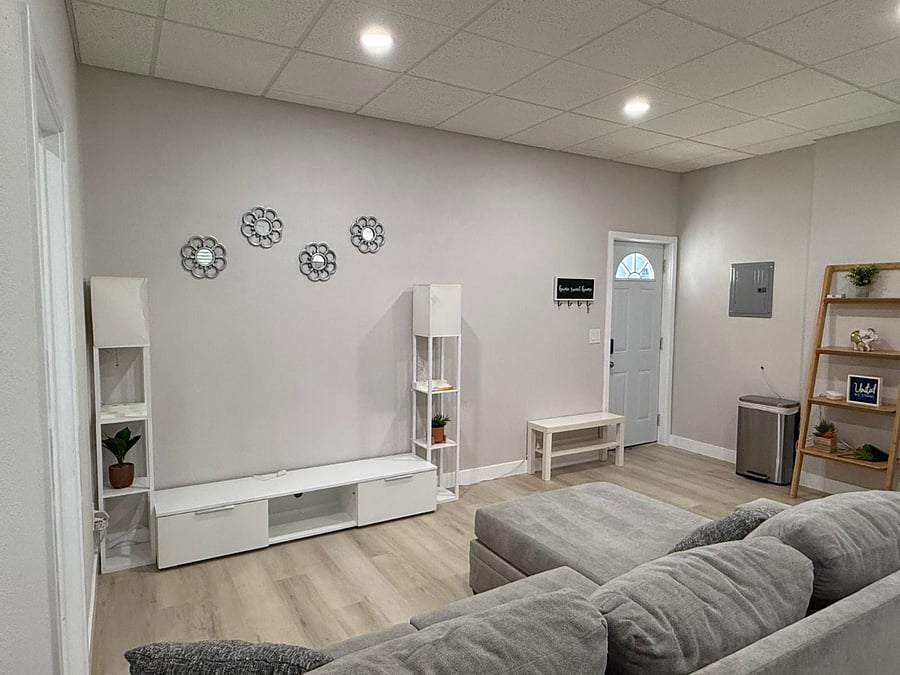 Furnished Finder property 360994_3 photo 4