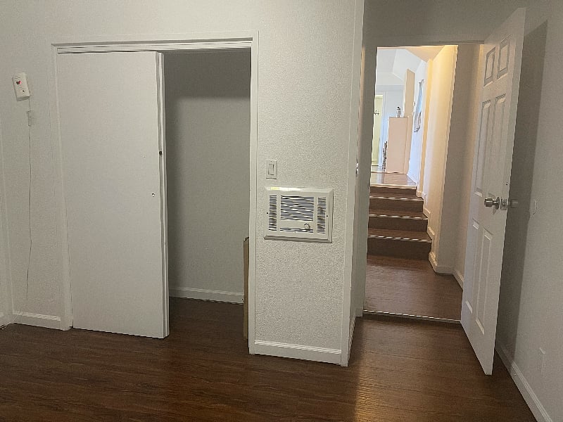 Furnished Finder property 360996_1 photo 6