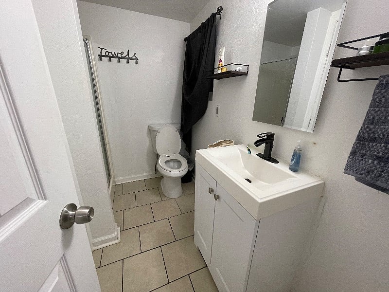 Furnished Finder property 360996_1 photo 15