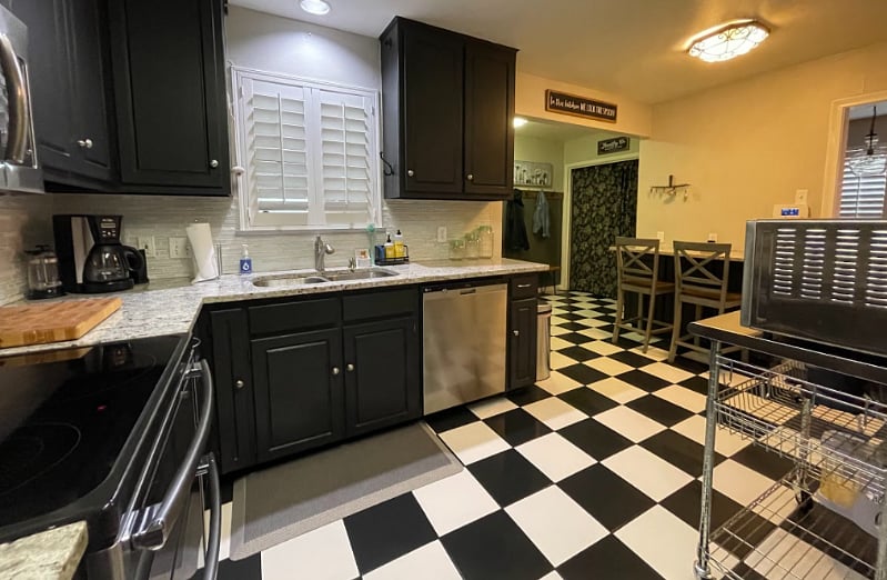 Furnished Finder property 361066_1 photo 1