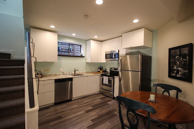 Furnished Finder property 361097_1 photo 4