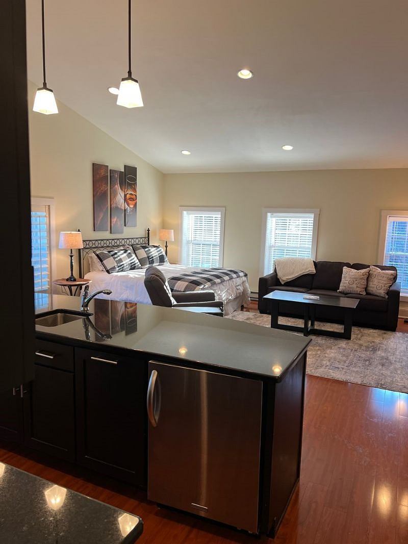 Furnished Finder property 361112_1 photo 2