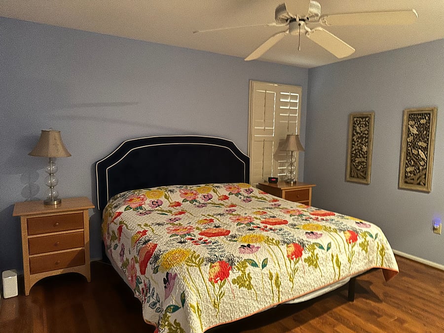 Very comfortable adjustable bed with 100% Egyptian Sheets.
