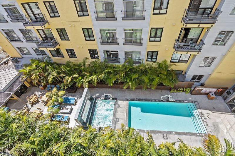 Furnished Finder property 361117_1 photo 17