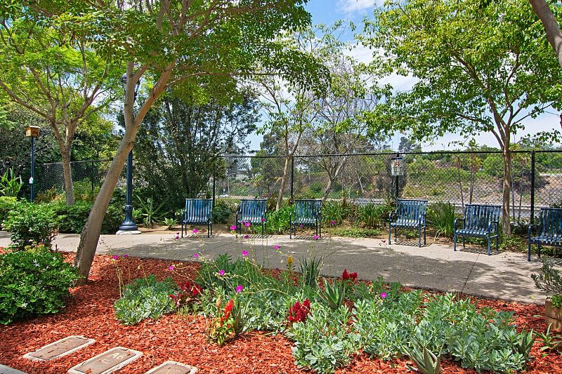 Furnished Finder property 361117_1 photo 32