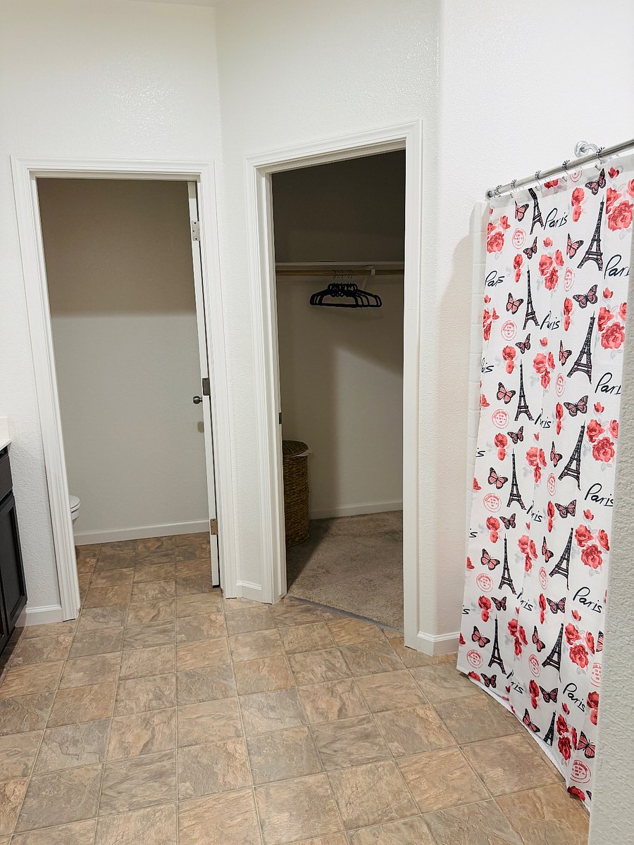 Furnished Finder property 361133_1 photo 10