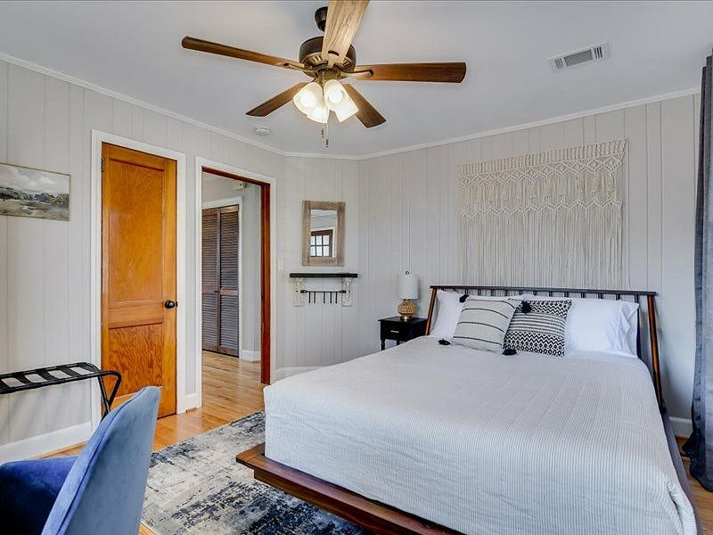 Furnished Finder property 361150_1 photo 17