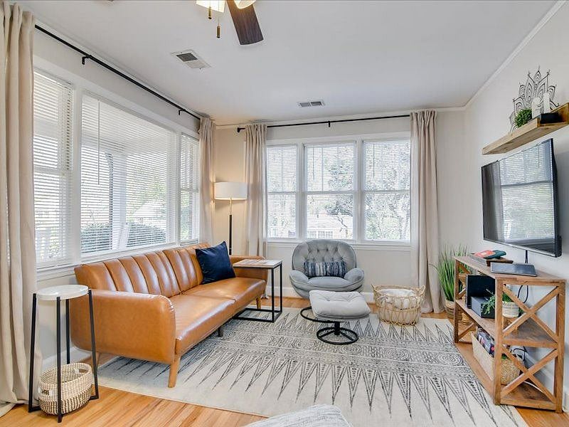 Furnished Finder property 361150_1 photo 5