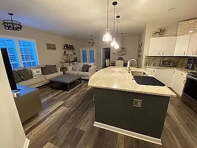 Furnished Finder property 361200_1 photo 4