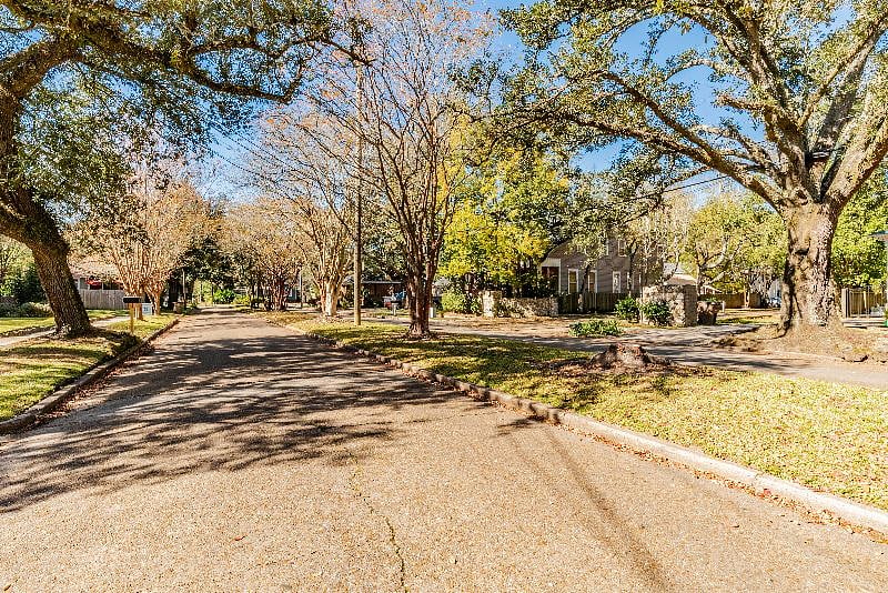 Furnished Finder property 361278_1 photo 2