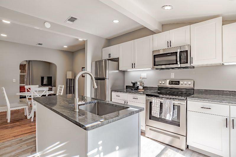 Furnished Finder property 361278_1 photo 6